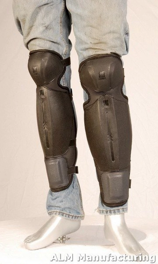 Protective kneepads & shinguards